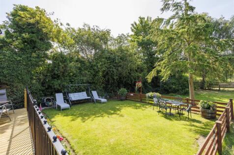 Ings_View_Gardens_8.jpg