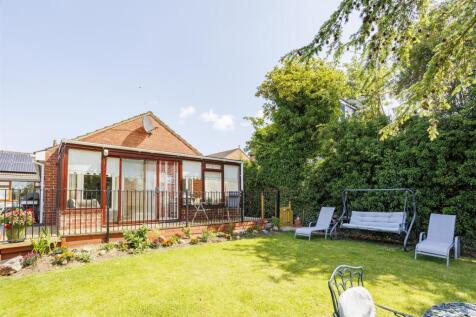 Ings_View_Gardens_4.jpg