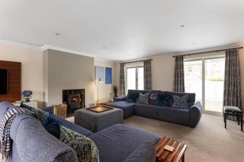 Manor_Croft_15.jpg
