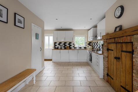 5_Lane_Cottages_7.jpg