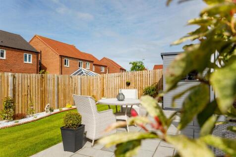 24_Skylark_Way_24.jpg