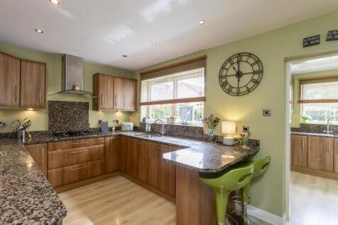 7_Whiteoak_Avenue_35.jpg