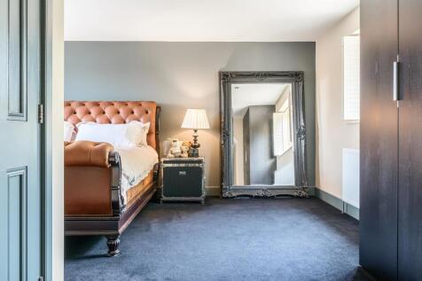 Principal Bedroom