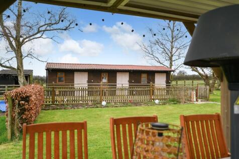 Stables1_1