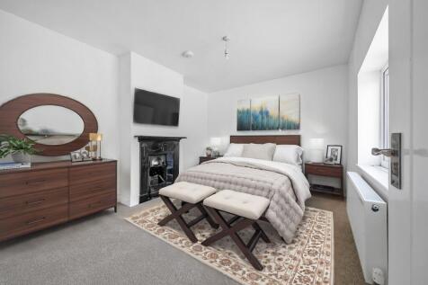 Bedroom 2 complete