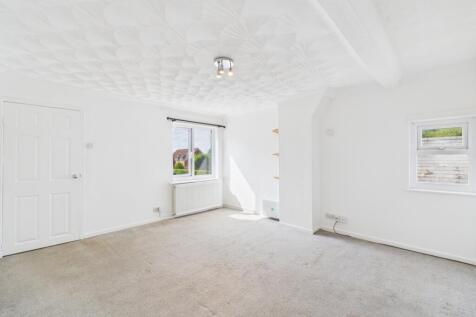 Flat B - Living Room 1