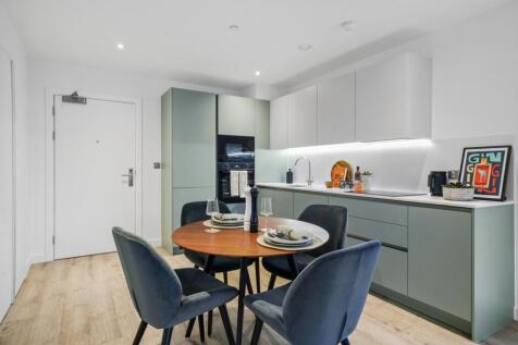 Kitchen Dining Area