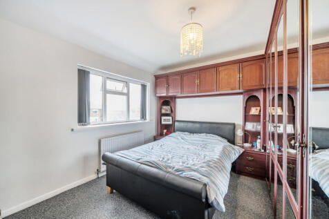 1361616-7-68de9d3...