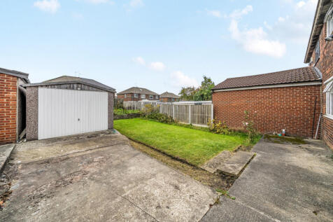 1361616-4-68de9d1...