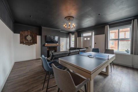 1319192-5-6867d93...