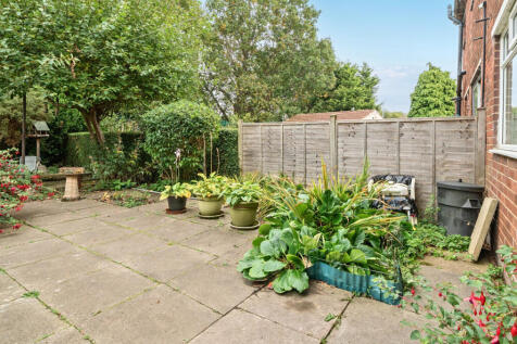 1361276-12-68db76...