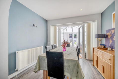 1353593-10-68dbd6...