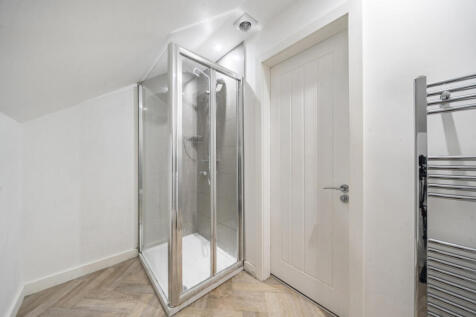 1364864-11-68ed35...