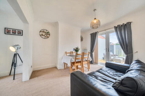 1368861-12-68f242...