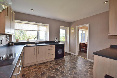 kitchen alt