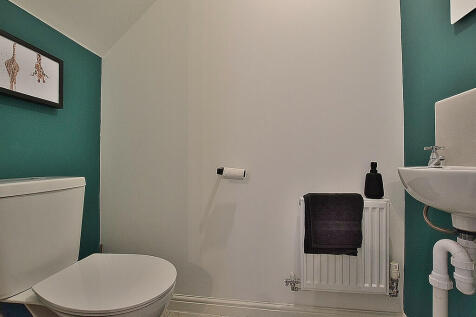 cloakroom_01_01