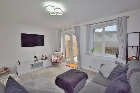 living room alt_0...