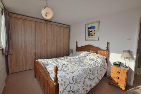 bed 1
