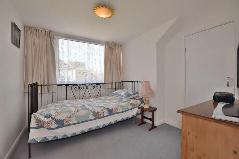 bed 3