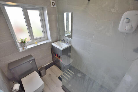 bathroom 2024
