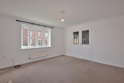 living room alt_0...