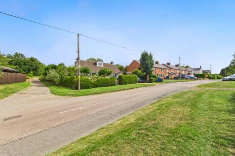 Access road to garden and outbuildings