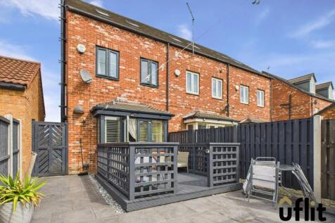 Property Image 32