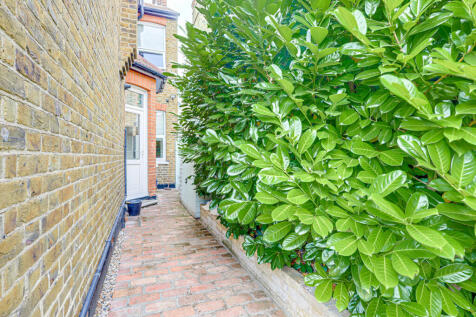 Property Image 25