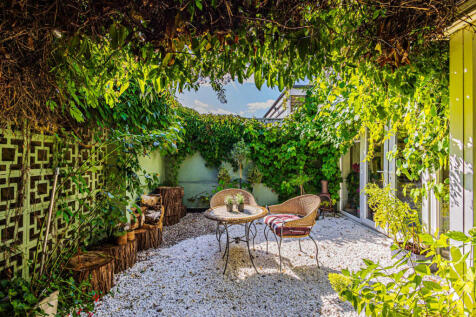 Property Image 38
