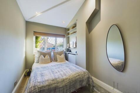 Downstairs Bedroom