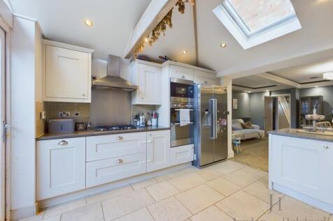 Kitchen 3