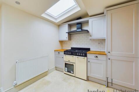 CAM01389G0-PR0097-ST