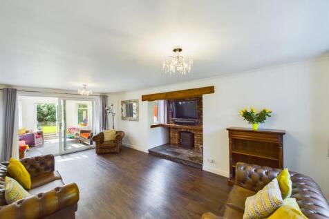 CAM01389G0-PR0063-ST