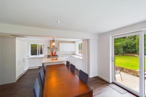 CAM01389G0-PR0063-ST