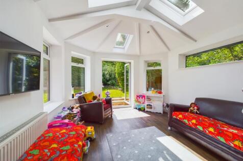 CAM01389G0-PR0063-ST