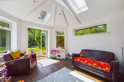 CAM01389G0-PR0063-ST