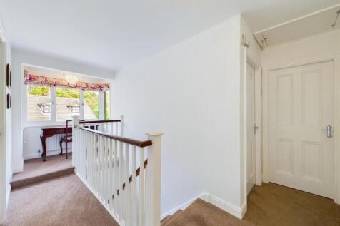 CAM01389G0-PR0063-ST