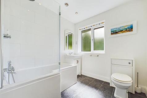 CAM01389G0-PR0063-ST