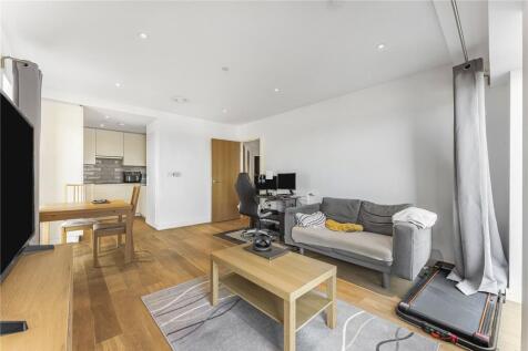 Reception/Kitchen