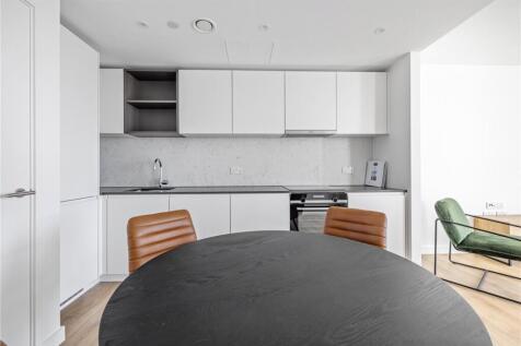 Reception/Kitchen