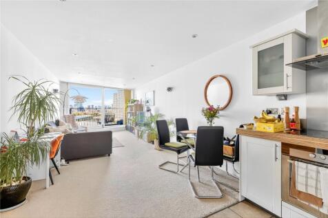 Reception/Kitchen