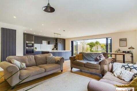 Open Plan Kitchen/Diner/Lounge