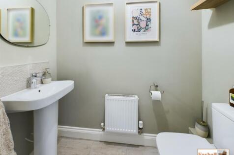 Cloakroom/WC