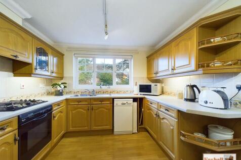 Kitchen / Breakfast Room