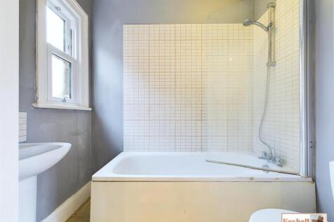 En-Suite / Family Bathroom