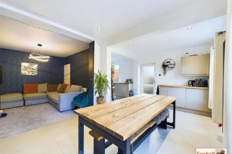 Kitchen / Dining / Living Space