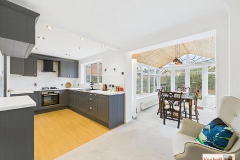 Kitchen Breakfast Room / Snug / Sun Room