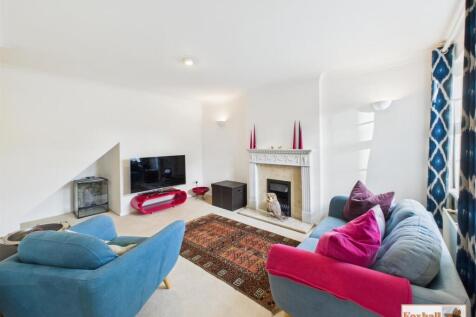 Open Plan Lounge and Dining Room