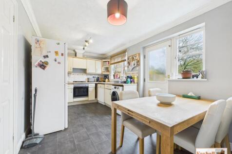 Kitchen / Breakfast Room