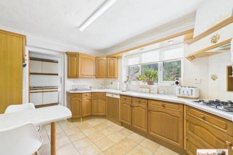 Intoto Kitchen Breakfast Room